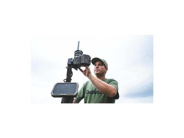 Wildgame Innovations 3000mAh SOLPAK Solar Battery Pack with LED Battery Indicator and USB-C Charging Port