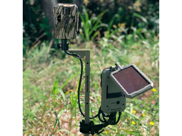Stealth Cam 0.25-Inch Expandable Height Tripod 360-Degree Multi-Pivot Mounting Post for Hunting Trail Camera and Solar Pak Battery