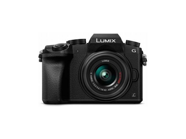 Panasonic LUMIX G7 Mirrorless Camera with 14-42mm Lens and Koah Microphone Bundle