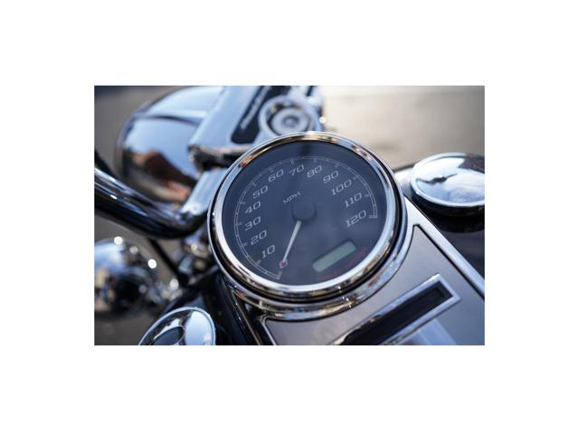 Sony - 35mm f/1.8 FE Wide-Angle Lens for Select E-Mount Cameras - Black - image 6