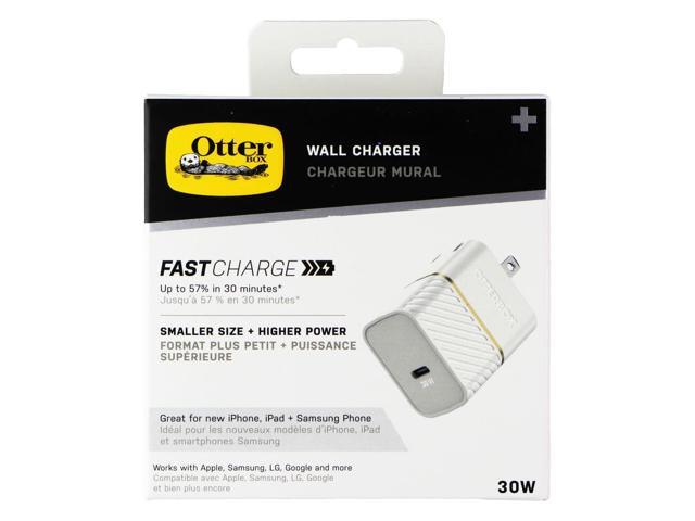 OtterBox Symmetry Protection + Power Kit for MagSafe for iPhone 15 Pro