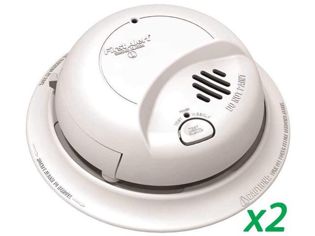 Photos - Security System / Smart Hub First Alert BRK 9120B  AC Powered Smoke Detector Alarm w/Battery Ba(2pack)