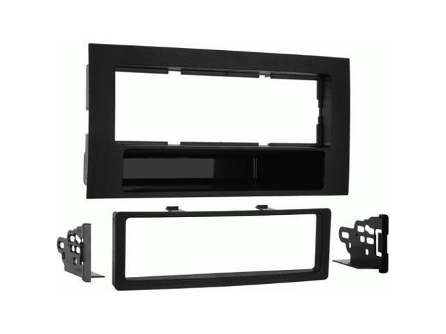 Metra - Dash Kit for Select 2004-2010 Volkswagen Touareg DIN - Black - image 3