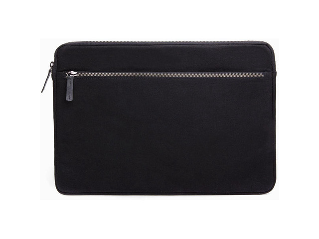 Cecilia Gallery Sleeve for 15' Macbook Pro, Black Waxed Cotton #MFD1238