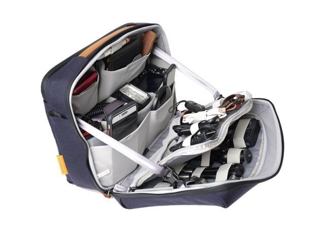 Vanguard Vanguard Veo City TP33 8L Tech Pouch, Navy #VEO CITY TP33 NV