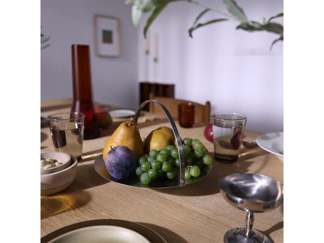 Canon - RF16-28mm F2.8 IS STM Wide-Angle Zoom Lens for EOS R-Series Cameras - Black - image 8