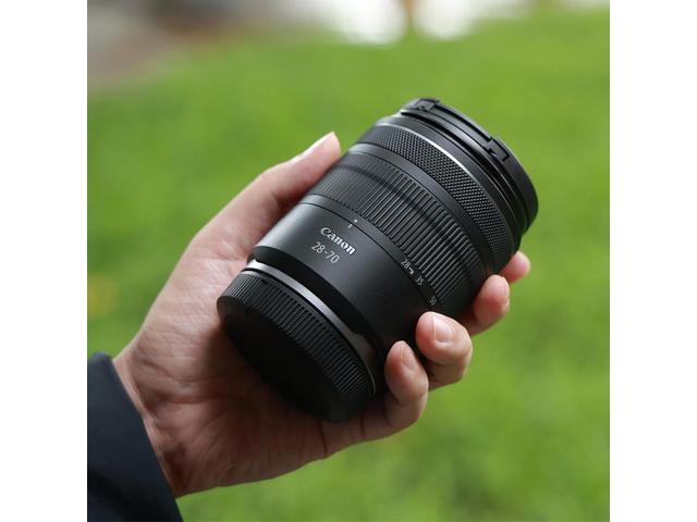 Canon - RF28-70mm F2.8 IS STM Standard Zoom Lens for EOS R-Series Cameras - Black - image 8