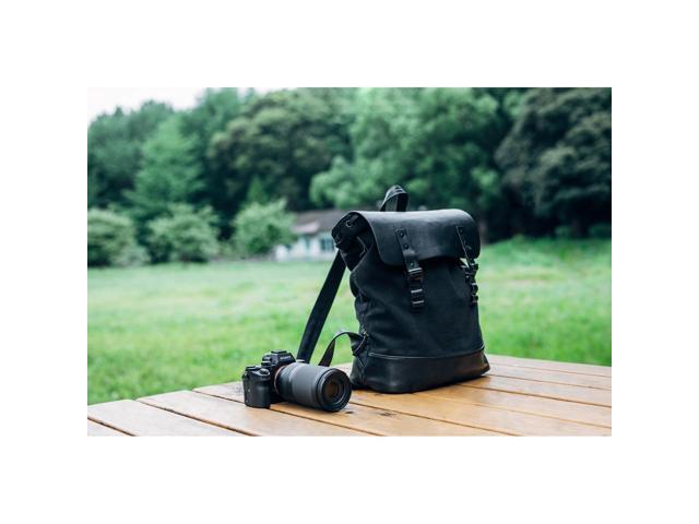 Tamron - 70-300mm F/4.5-6.3 Di III RXD Telephoto Zoom Lens for Sony E-Mount - Black - image 11