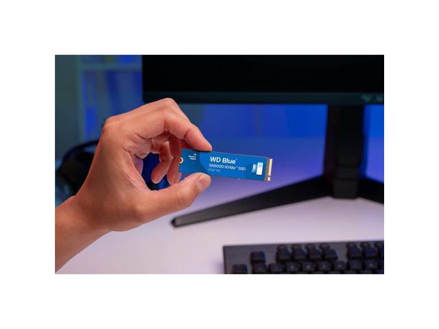 WD - Blue SN5000 4TB Internal SSD PCIe Gen 4 x4 NVMe - image 8