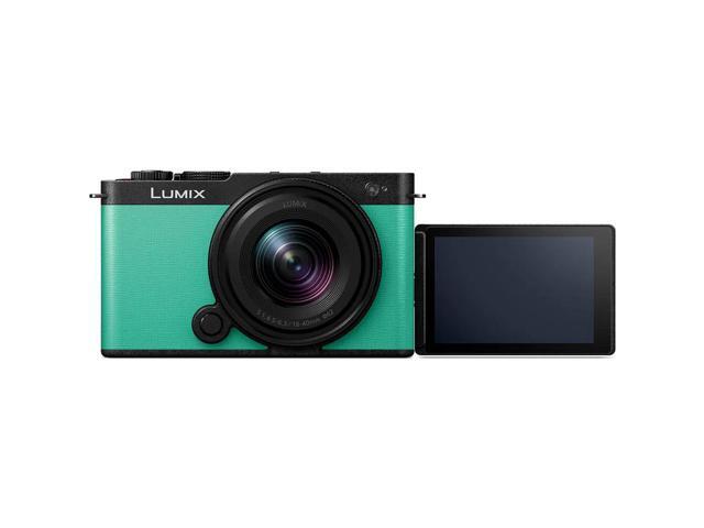Panasonic LUMIX S9 Mirrorless Camera with 18-40mm f/4.5-6.3 Lens, Mint Green