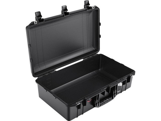 Pelican 1555 Air Waterproof Hard Carry Case, Black