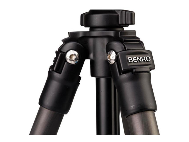 Benro Tripod Mg-Carbon Fiber with ball head TSL08CN00 92+14=