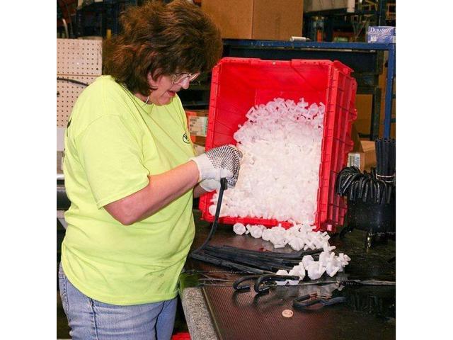 AKRO-MILS 39120RED Attached Lid Container, 12 gal Volume Cap., 21 1/2 in L, 15
