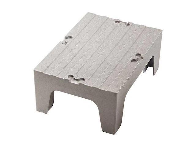 CAMBRO EADRS36480 Dunnage Rack with Solid Shelves Top 36', 1500 lb. Capacity,