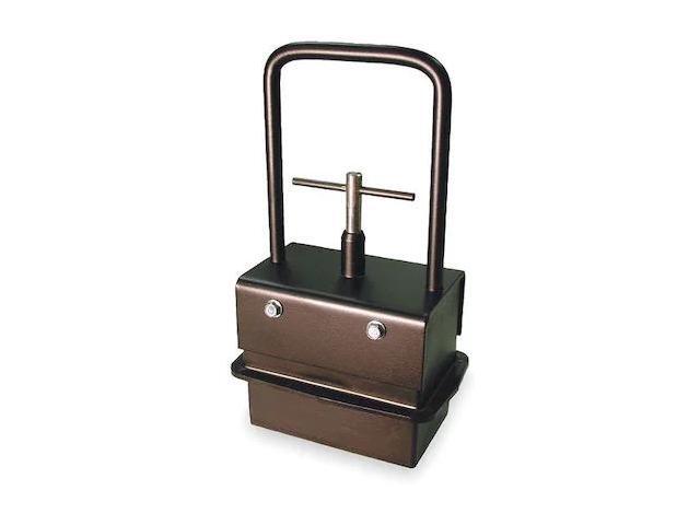 ZORO SELECT 2VAG4 Ceramic Magnet,4 Lb,9 1/4 In Extended