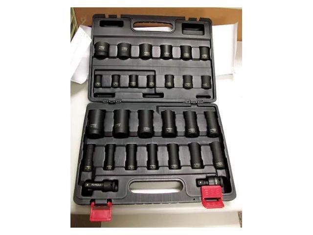 WESTWARD 4PRG8 Impact Socket Set, 1/2 in Drive Size, Black Oxide, 28-Piece