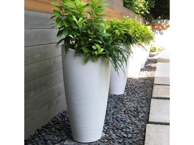 MAYNE 8880-W Modesto 32' Tall Planter - White