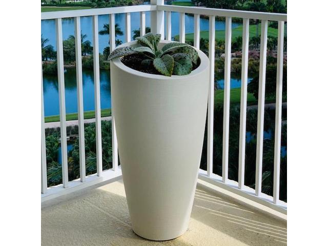 MAYNE 8880-W Modesto 32' Tall Planter - White