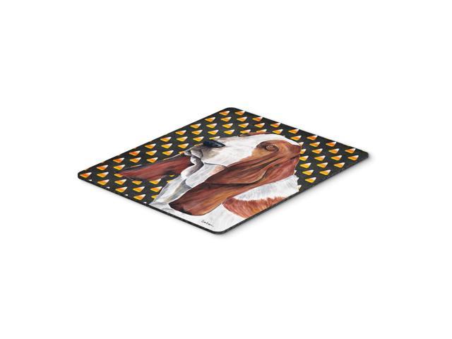 Caroline's Treasures Mouse/Hot Pad/Trivet Basset Hound Candy Corn Halloween Portrait (SC9182MP)