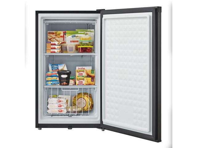 Whynter 3.0 cu. ft. Energy Star Upright Freezer with Lock - Black
