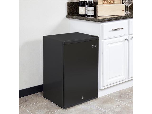 Whynter 3.0 cu. ft. Energy Star Upright Freezer with Lock - Black
