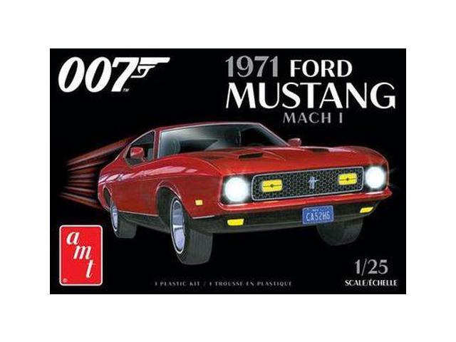 Skill 2 Model Kit 1971 Ford Mustang Mach 1 (James Bond 007) /Diamonds are Forever/ (1971) Movie 1/25 Scale Model by AMT'''