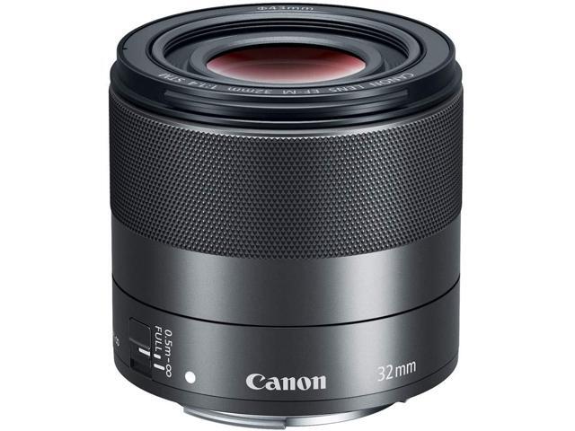 Canon EF 16-35mm f/2.8L III USM Lens With Lens Case AND Cleaning Kit