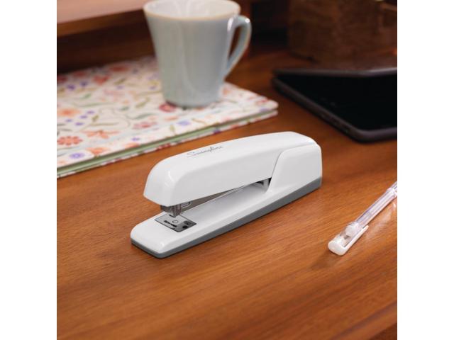 747 Business Full Strip Desk Stapler 30 Sheet Capacity Arctic White S7074738