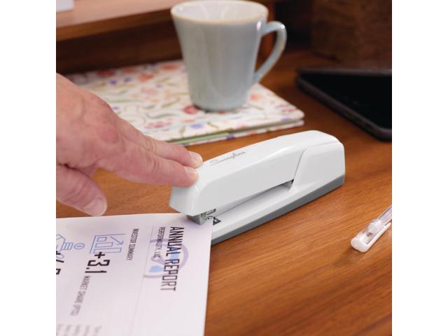 747 Business Full Strip Desk Stapler 30 Sheet Capacity Arctic White S7074738