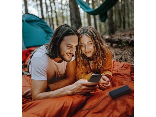 Belkin BoostCharge 3-Port Compact 20K Power Bank with 20W PD - image 10