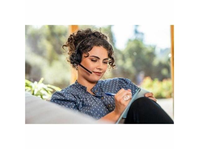 Poly Savi 8210 Top and Charging Cradle