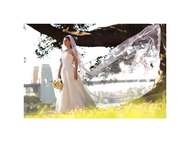 Canon - RF85mm F1.2 L USM Mid-Telephoto Prime Lens for EOS R-Series Cameras - Black - image 3