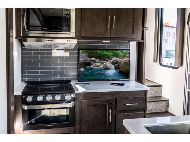 Transit Platinum Series 28' 12V DC Powered Smart TV by Free Signal TV for RV, Boat and Vehicle Applications. 28'