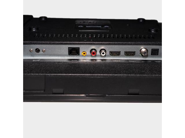 Transit Platinum Series 32' 12V DC Powered Smart TV by Free Signal TV for RV, Boat and Vehicle Applications. 32'