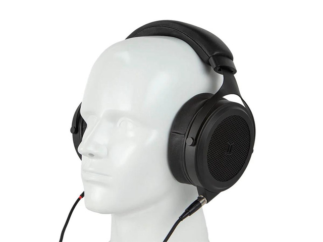 Monoprice Monolith M1570 Over Ear Open Back Balanced Planar Headphones, With Plush, Padded Headband, Removable Earpads, Low Distortion For Studio