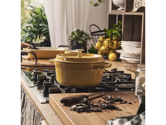 Staub Cast Iron 4-qt Round Dutch Oven - Citron
