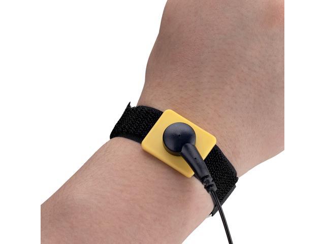 StarTech. com Antistatic Wrist Strap w/Grounding Cable, ESD Electrostatic Discharge Band, 5ft /1.5m Detachable Cord, TAA