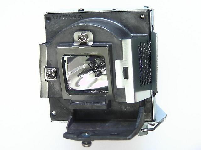 Advanced Lamps SP LAMP062 Lamp & Housing for Infocus Projectors - 90 Day Warranty