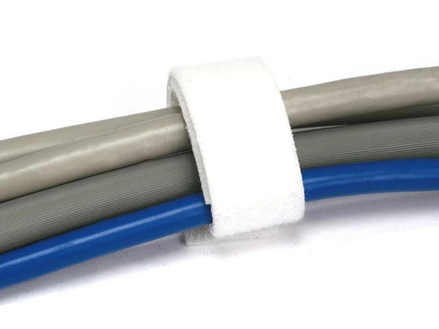 Hook & Loop Fastening Tape, 3/4-inch Wide, 5 yards/Roll - White