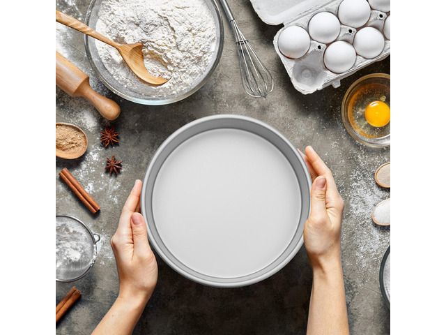Last Confection 6' x 2' Aluminum Round Cake Pan - Professional Bakeware