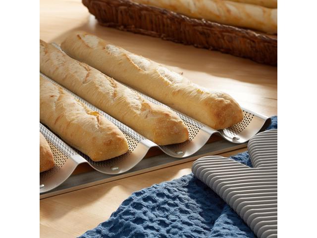 GRIDMANN 18' x 26' Commercial 5 Count Long Aluminum Baguette Pan, Perforated French Bread Loaf Baking Pan