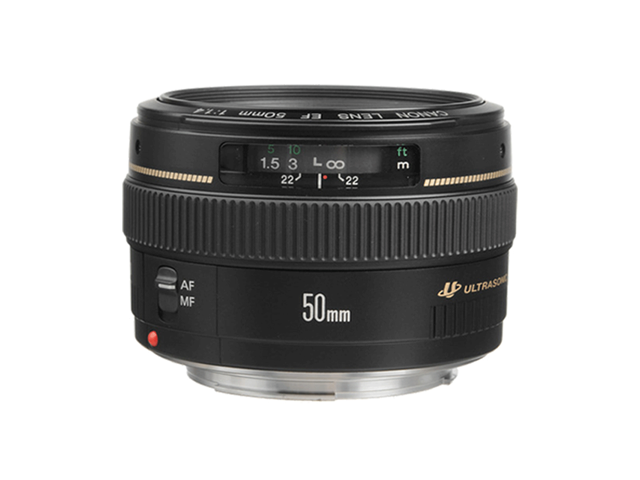 Canon EF 50mm f/1.4 USM Lens with 16GB Ultimate Accessory Kit for Canon EOS 550D 500D 450D 400D