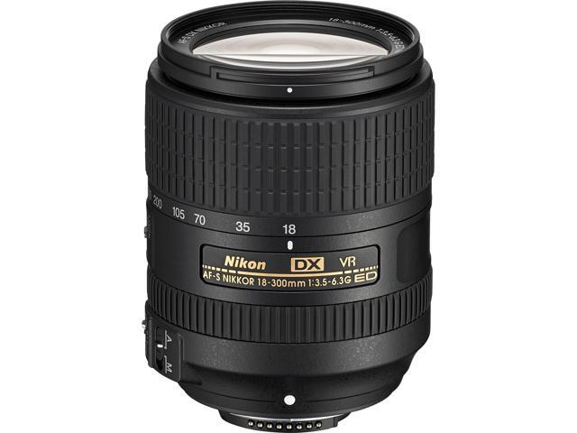 Nikon AF-S DX VR Nikkor 18-300MM Lens (Intl Model) + Cleaning Kit
