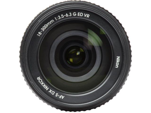 Nikon AF-S DX VR Nikkor 18-300MM Lens (Intl Model) + Cleaning Kit
