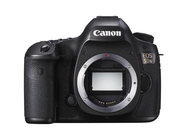 Canon EOS 5DS DSLR Camera (Body) (0581C002) + 64GB Memory Card Basic Bundle