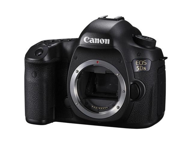 Canon EOS 5DS DSLR Camera (Body) (0581C002) + 64GB Memory Card Basic Bundle