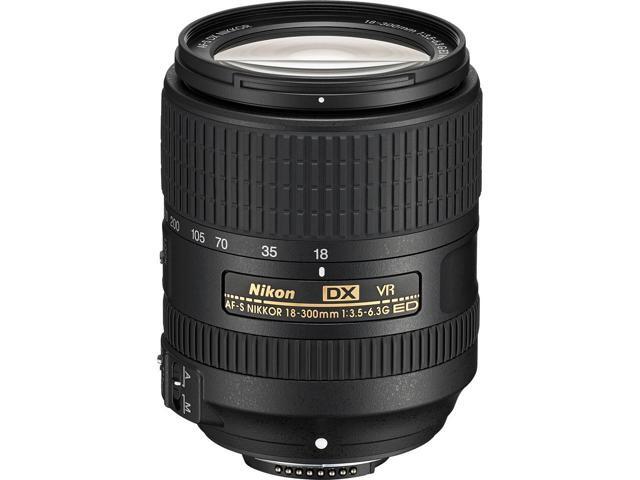 Nikon AF-S DX 18-300mm f/3.5-6.3G ED VR Lens (2216) Intl Model Bundle