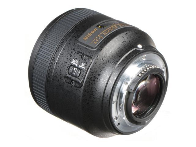 Nikon AF-S 85mm f/1.8G Short Prime Lens (2201) Intl Model Bundle