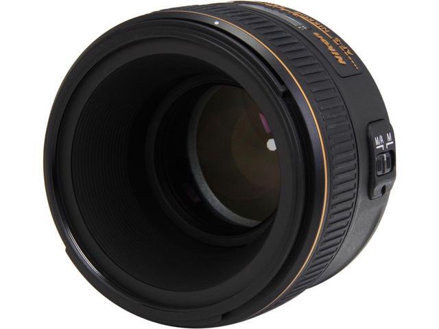 Nikon AF-S 58mm f/1.4G Compact Prime Lens (2210) Intl Model Bundle