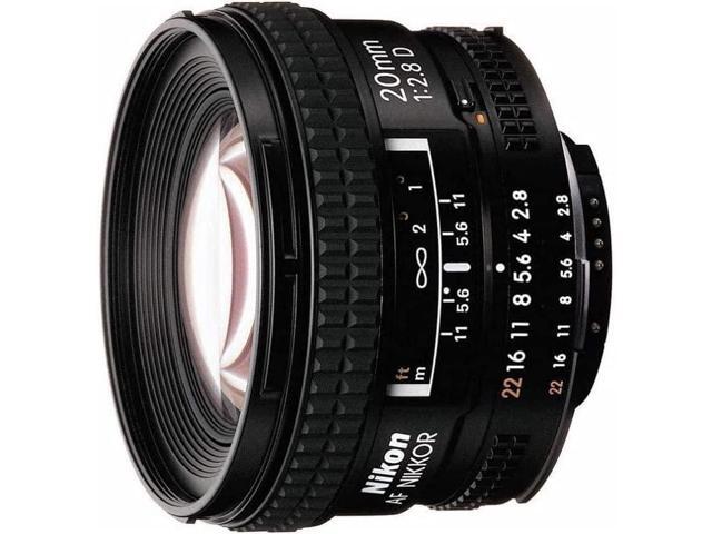 Nikon AF 20mm f/2.8D Wide-Angle Prime Lens (1913) Intl Model Bundle